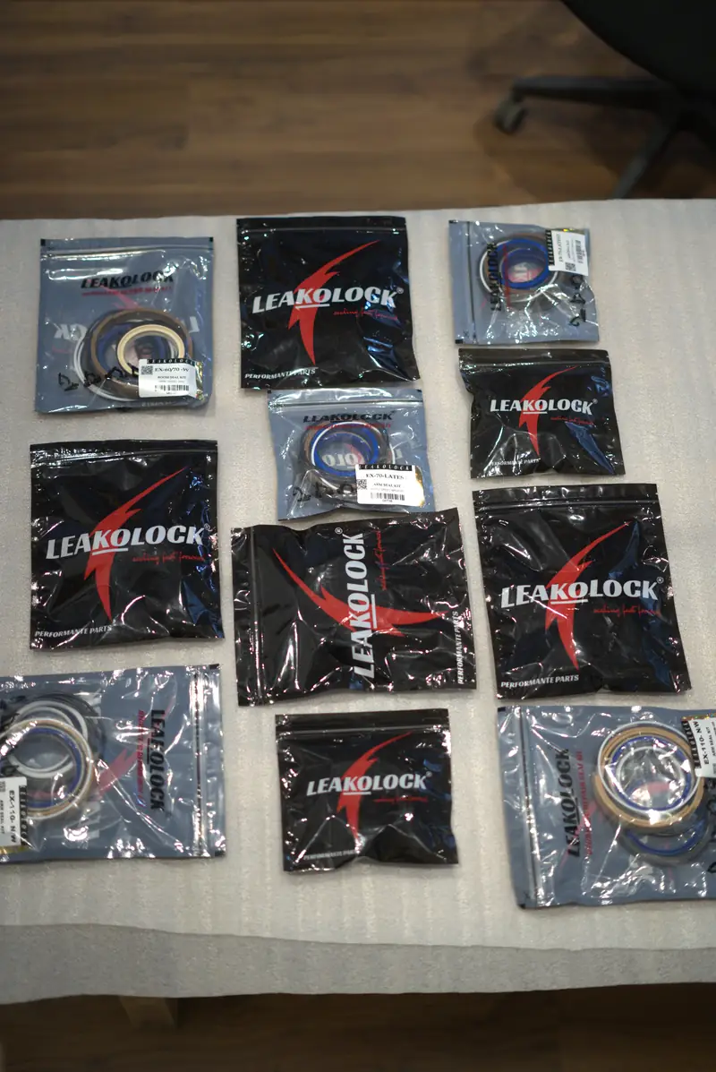 Long-Reach Arm Seal Kit